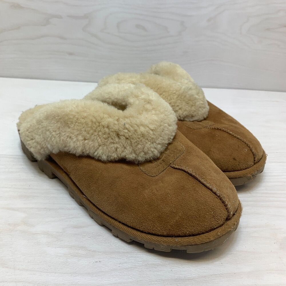 UGG Cozy Knit Slippers Women's‎ Size 9 Oatmeal Shearling Lined Hygge Slip On